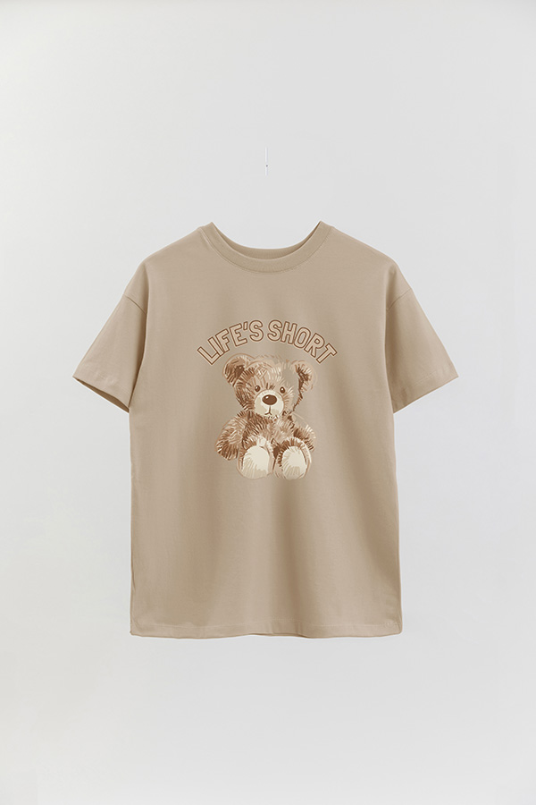 REMERA OVER ESTAMPADA UNISEX TEDDY SHORT