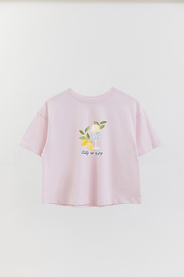 REMERA CROP ESTAMPADA COASTAL ZESTY SIP