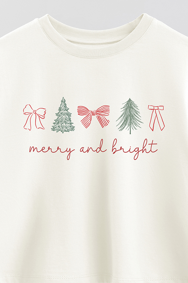 REMERA CROP ESTAMPADA MERRY AND BRIGHT