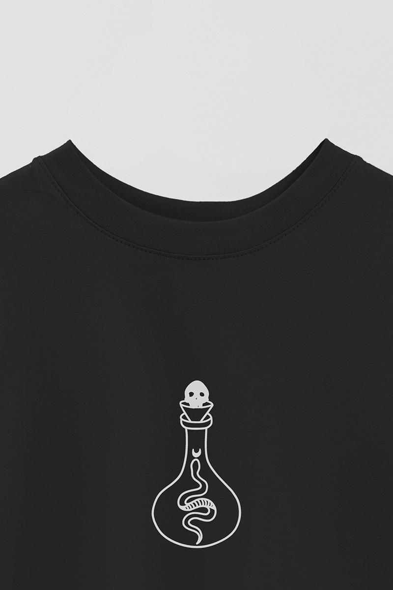 REMERA OVER ESTAMPADA UNISEX POISON