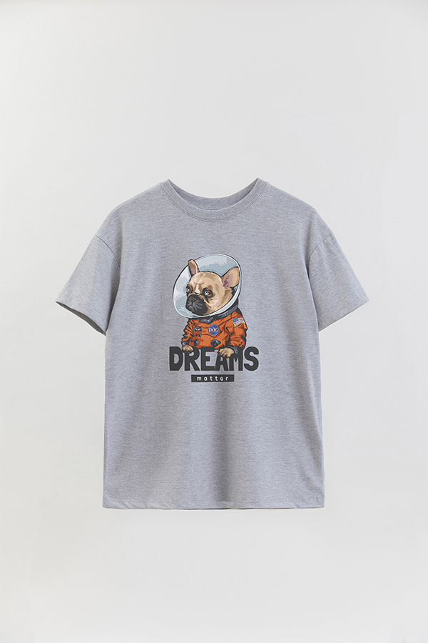 REMERA OVER ESTAMPADA DOG DREAMS