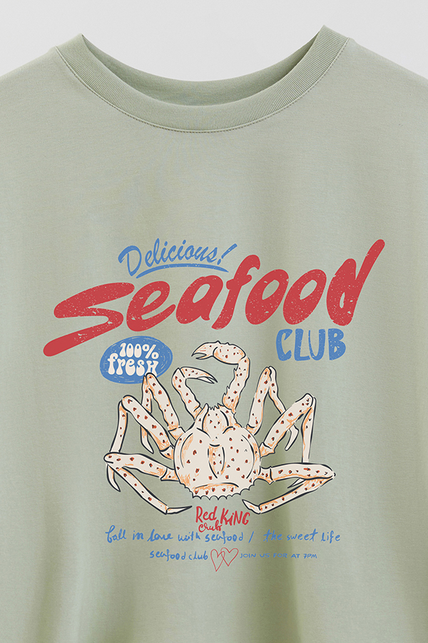 REMERA CROP ESTAMPADA SF DELICIOUS SEAFOOD