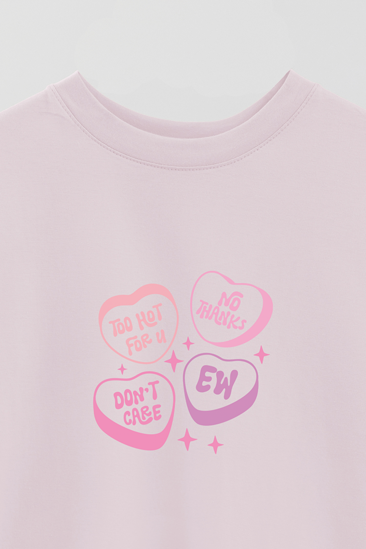 REMERA OVER ESTAMPADA LV4 TOO HOT FOR YOU
