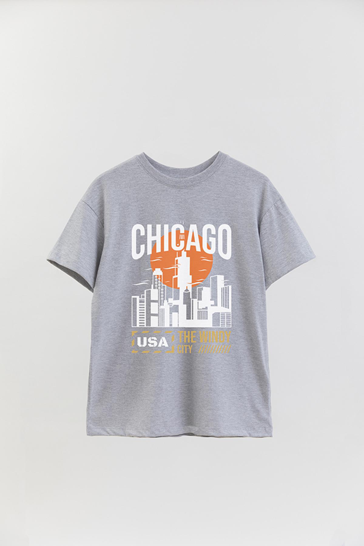 REMERA OVER ESTAMPADA CT CHICAGO