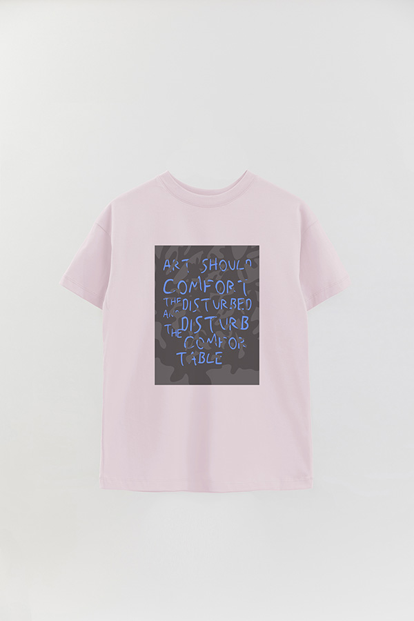 REMERA OVER ESTAMPADA ART SHOULD COMFORT