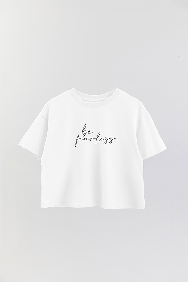 REMERA CROP ESTAMPADA ML BE FEARLESS