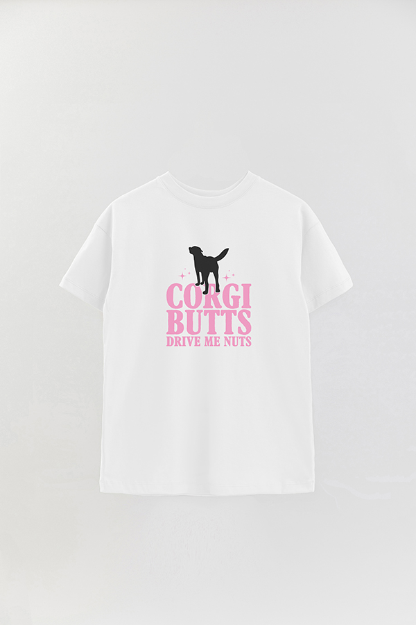 REMERA OVER ESTAMPADA DOG CORGI BUTTS DRIVE ME NUTS