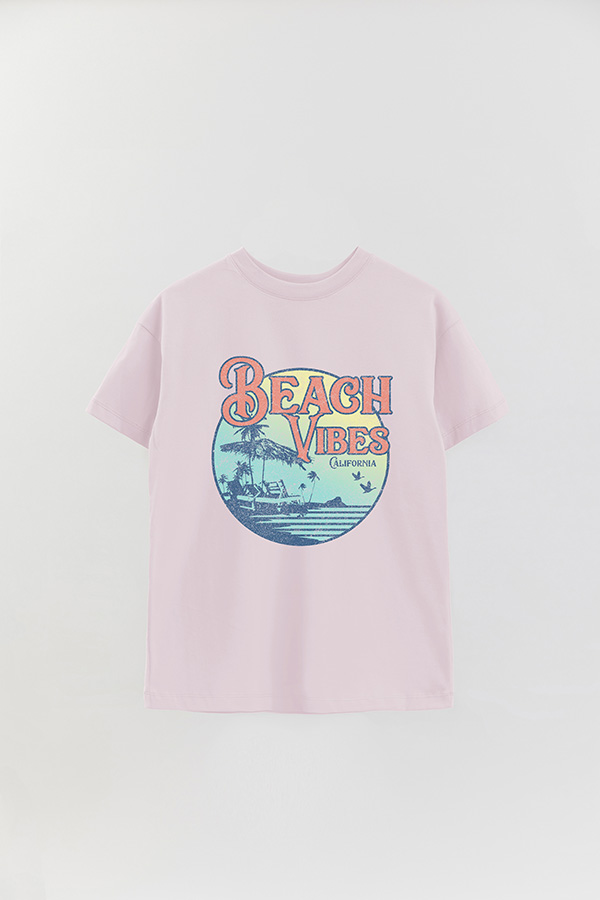 REMERA OVER ESTAMPADA BEACH VIBES RETRO