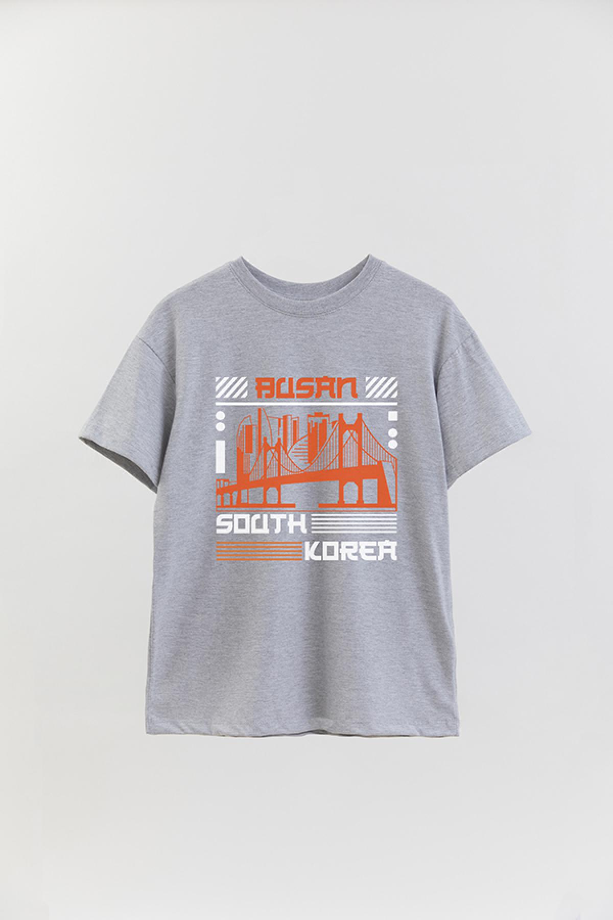 REMERA OVER ESTAMPADA CT BUSAN