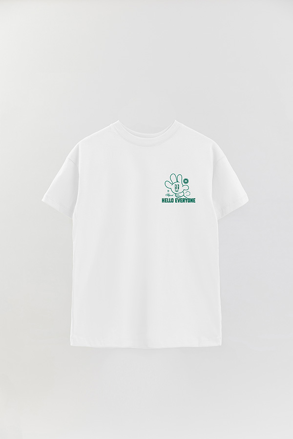 REMERA OVER FB CARTOON HELLO EVERYONE