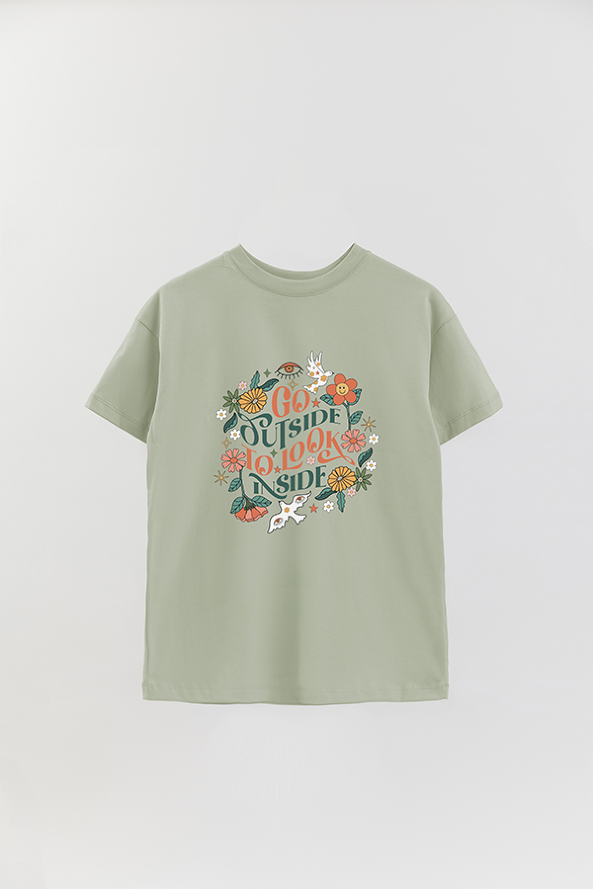 REMERA OVER ESTAMPADA BH2 GO OUTSIDE TO LOOK INSIDE