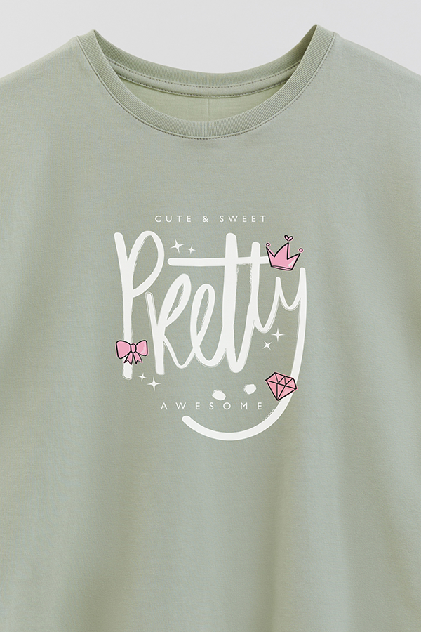 REMERA GIRL OVER PRETTY