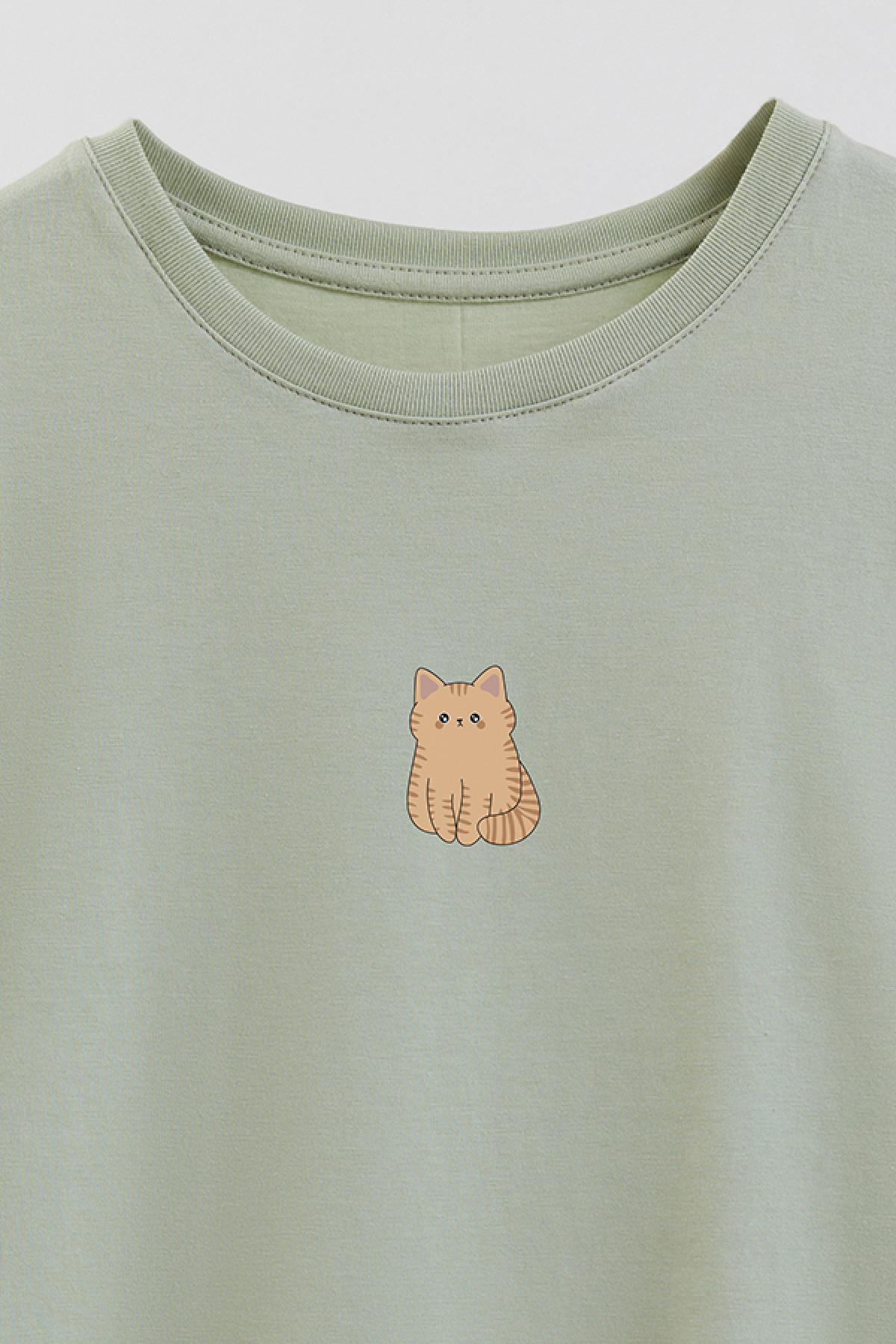 REMERA GIRL OVER MIN CAT 3