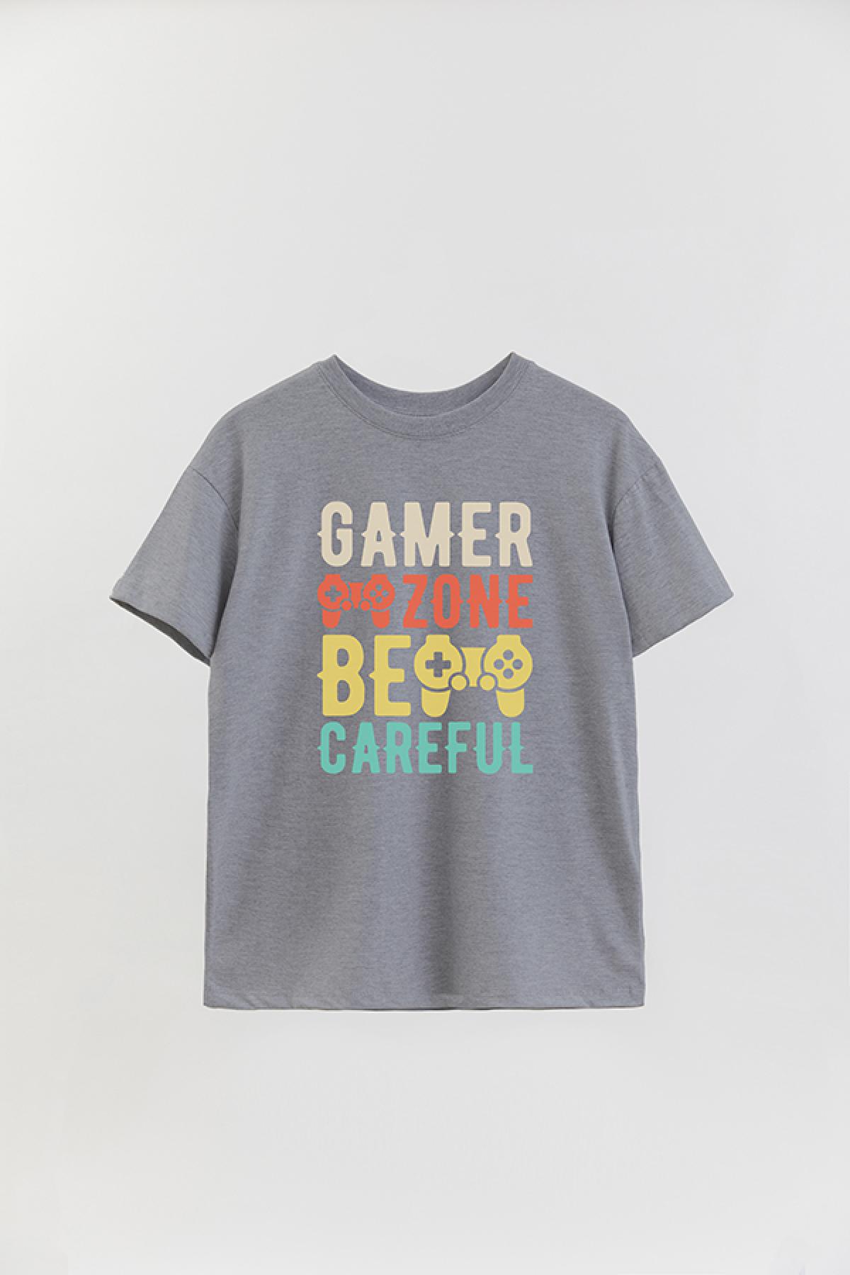 REMERA OVER ESTAMPADA GM GAMER ZONE BE CAREFUL