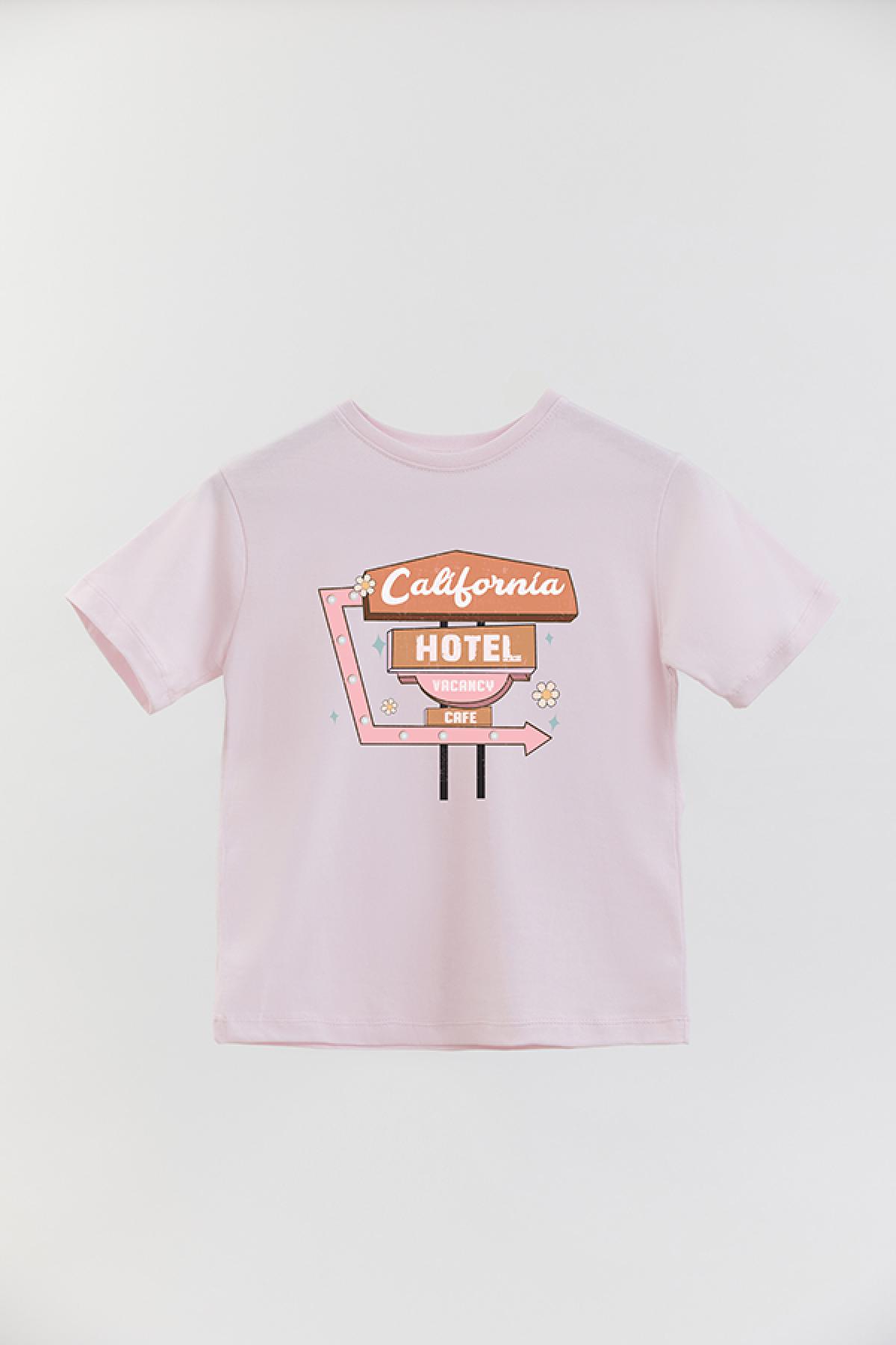 REMERA BASIC GIRL RT CALIFORNIA HOTEL