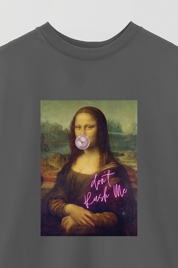 REMERA OVER ESTAMPADA ART COLLECTION 22 DON'T RUSH ME