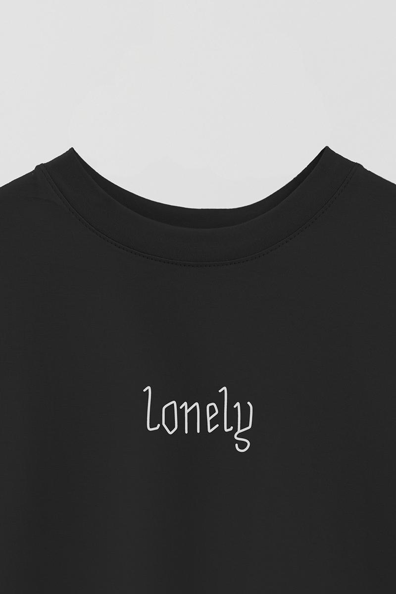 REMERA OVER ESTAMPADA UNISEX LONELY