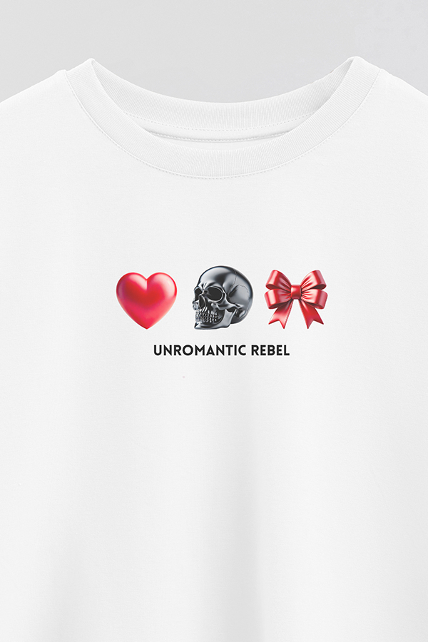 REMERA CROP ESTAMPADA ANTI VALENTINE UNROMANTIC