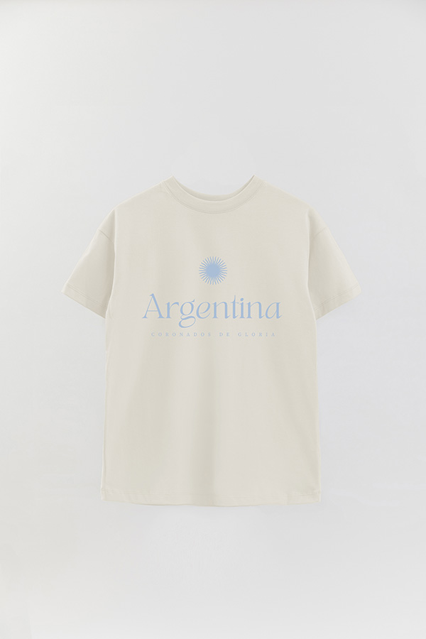REMERA OVER ESTAMPADA ARG CORONADOS