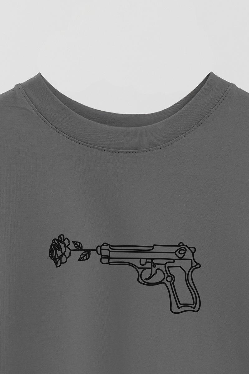 REMERA OVER ESTAMPADA UNISEX FLOWER GUN