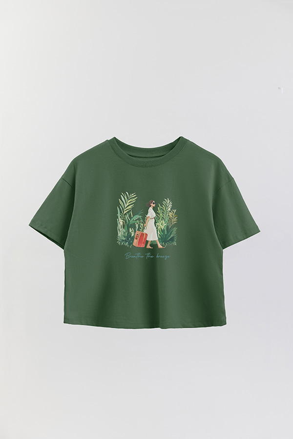 REMERA CROP ESTAMPADA COASTAL BREATHE THE BREEZE