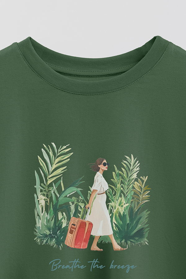 REMERA CROP ESTAMPADA COASTAL BREATHE THE BREEZE