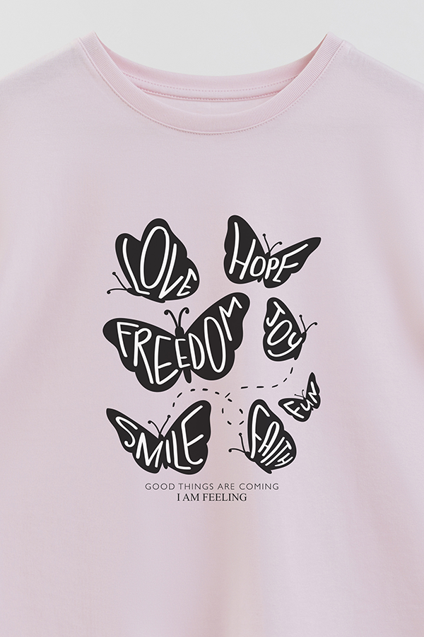 REMERA GIRL OVER LOVE HOPE