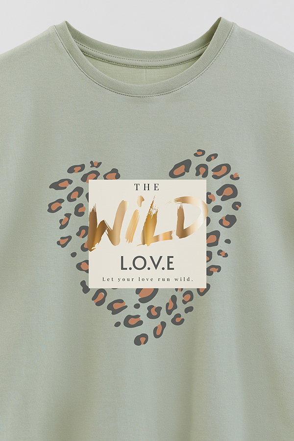 REMERA GIRL OVER WILD LOVE