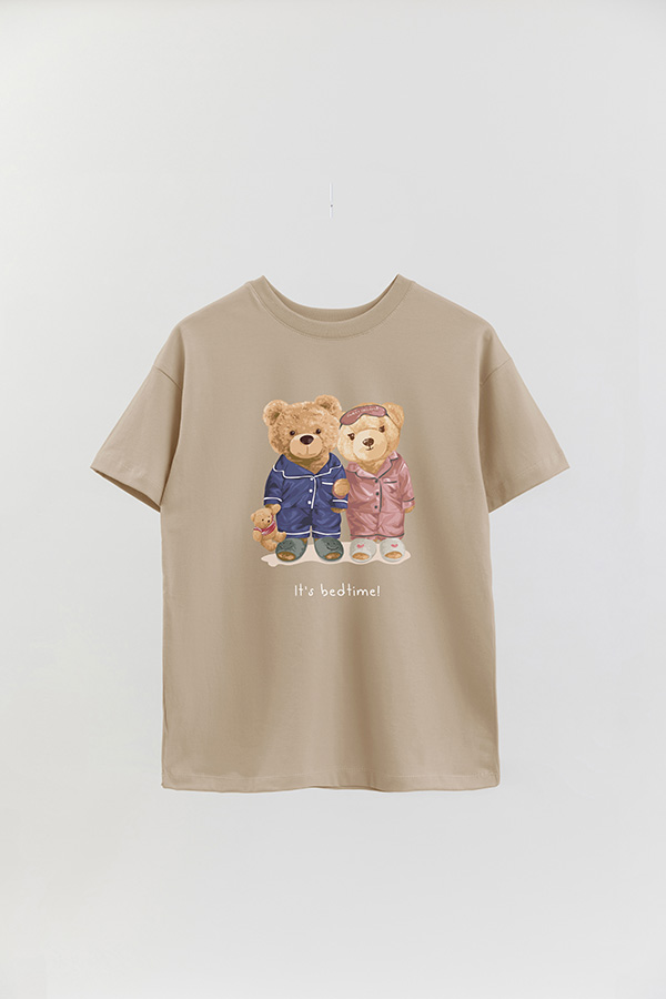 REMERA OVER ESTAMPADA UNISEX TEDDY BED TIME