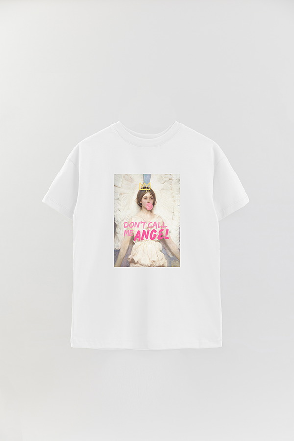 REMERA OVER ESTAMPADA ART COLLECTION 59 DON'T CALL ME ANGEL