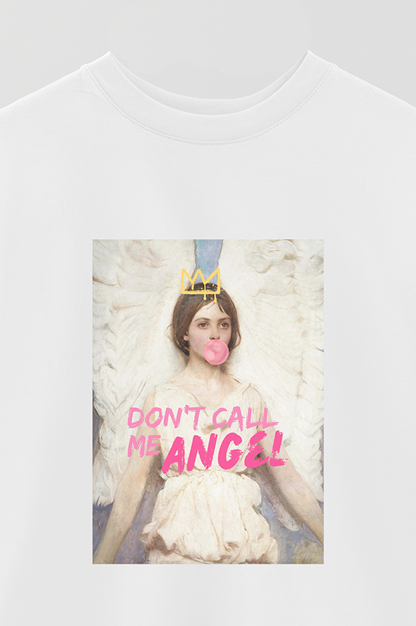 REMERA OVER ESTAMPADA ART COLLECTION 59 DON'T CALL ME ANGEL