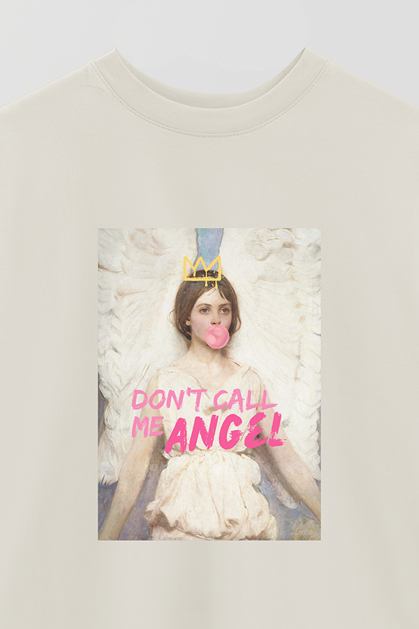 REMERA OVER ESTAMPADA ART COLLECTION 59 DON'T CALL ME ANGEL