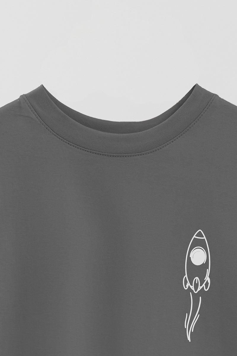 REMERA OVER ESTAMPADA UNISEX ROCKET