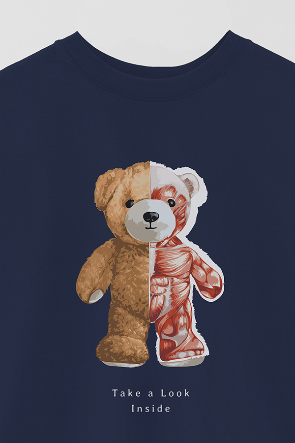REMERA OVER ESTAMPADA UNISEX TEDDY TAKE A LOOK INSIDE