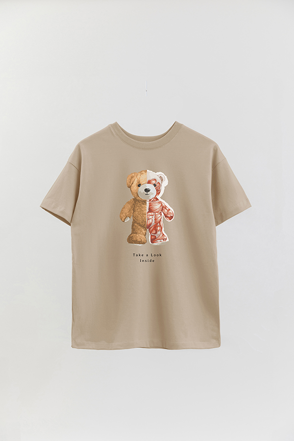 REMERA OVER ESTAMPADA UNISEX TEDDY TAKE A LOOK INSIDE