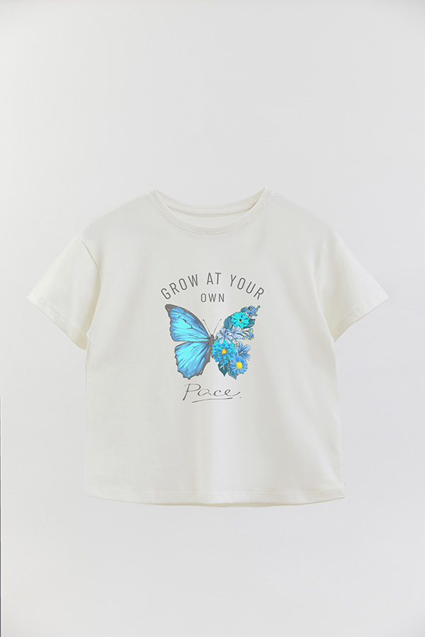 REMERA GIRL OVER GROW AT YOUR OWN PEACE