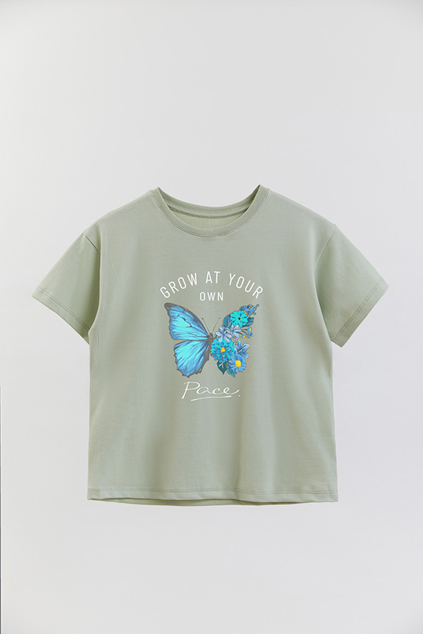 REMERA GIRL OVER GROW AT YOUR OWN PEACE