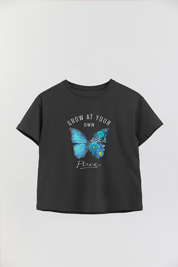 REMERA GIRL OVER GROW AT YOUR OWN PEACE