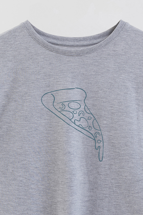 REMERA OVER ESTAMPADA DDP MINI PIZZERO