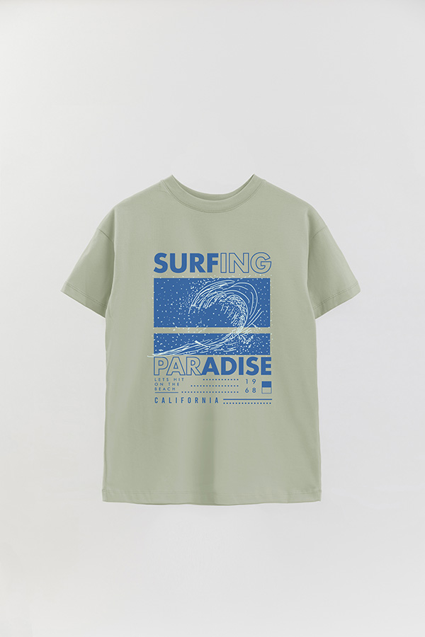 REMERA OVER ESTAMPADA SURFING PARADISE