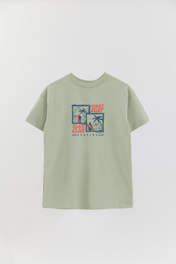 REMERA OVER ESTAMPADA SUNSET SURF