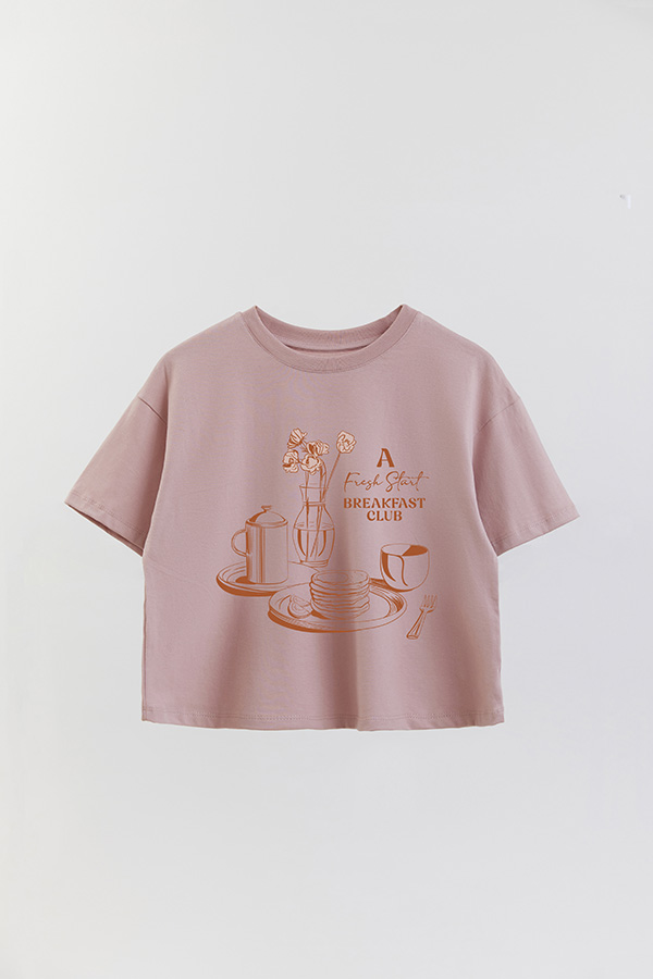 REMERA CROP ESTAMPADA FRESH START