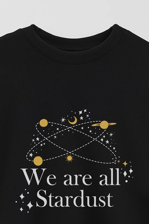 BUZO CREWNECK ESTAMPADO MST WE ARE ALL STARDUST