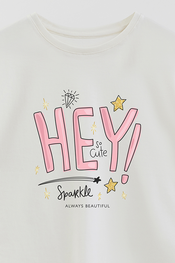 REMERA GIRL OVER HEY