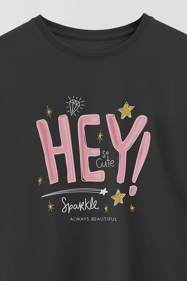REMERA GIRL OVER HEY