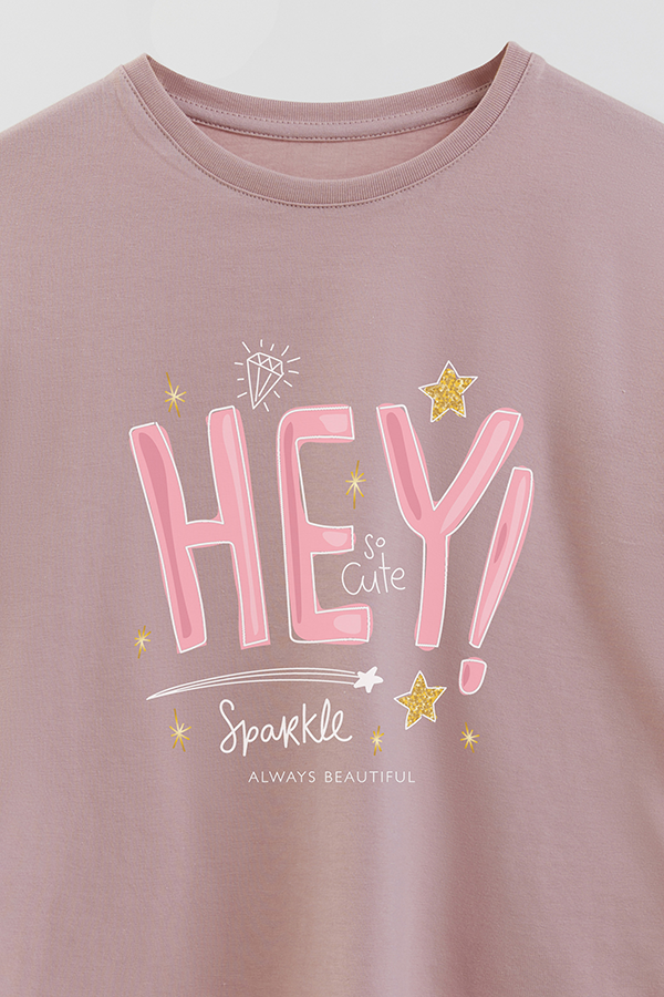 REMERA GIRL OVER HEY