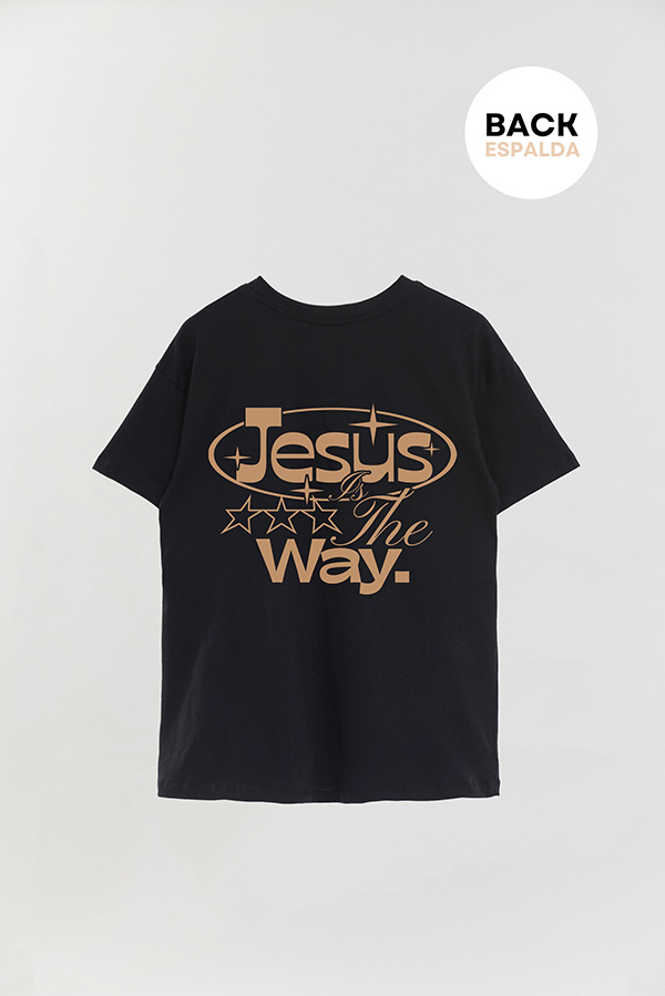 REMERA OVER ESTAMPADA UNISEX ESPALDA JESUS IS THE WAY