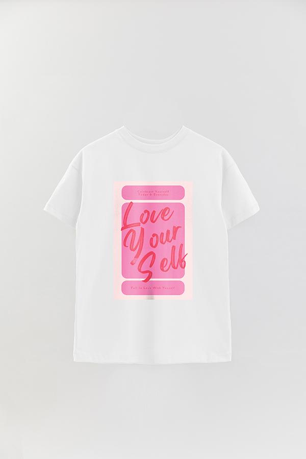 REMERA OVER ESTAMPADA CNV LOVE YOURSELF
