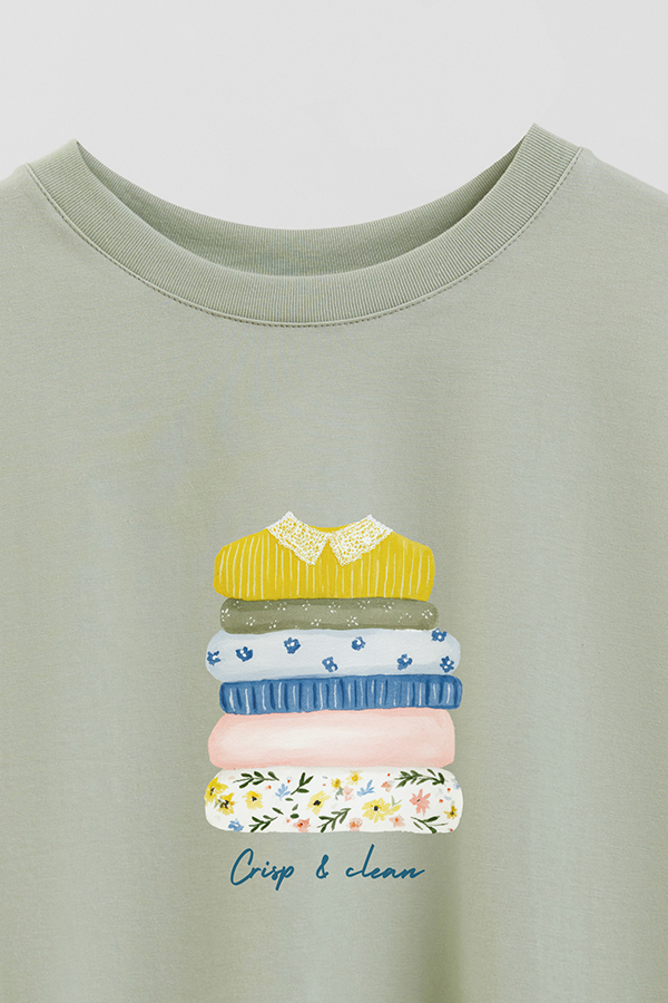 REMERA CROP ESTAMPADA COASTAL CRISP AND CLEAN