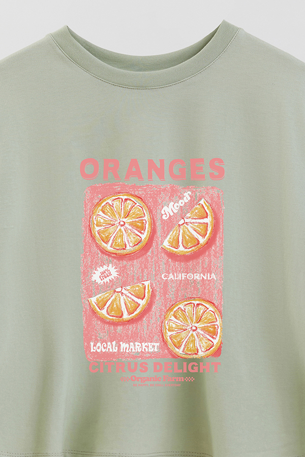 REMERA CROP ESTAMPADA ART ORANGES